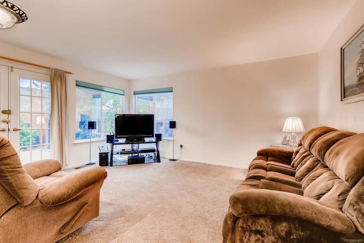 Broomfield House: 2887 Dharma Ave