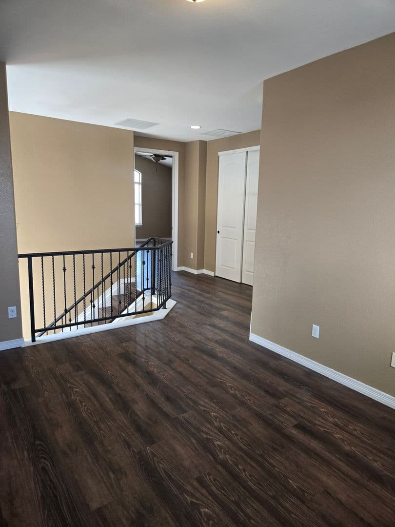 Thornton House: 9400 Yucca Way