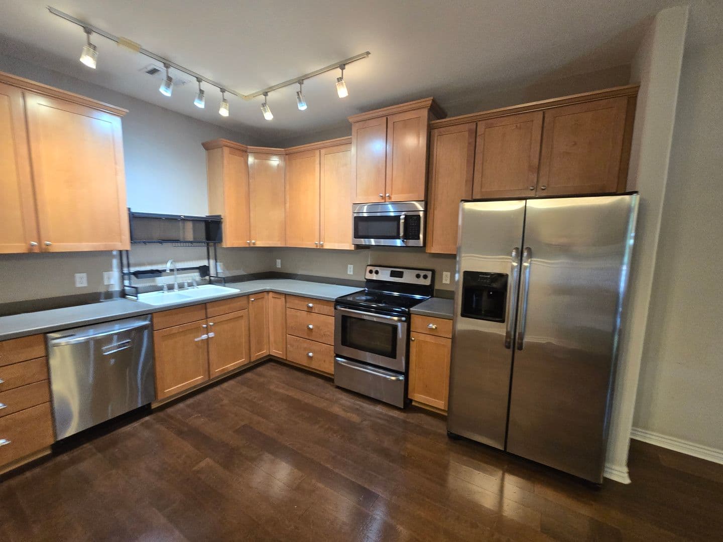 Thornton Condo: 3601 E 103rd Cir #B13