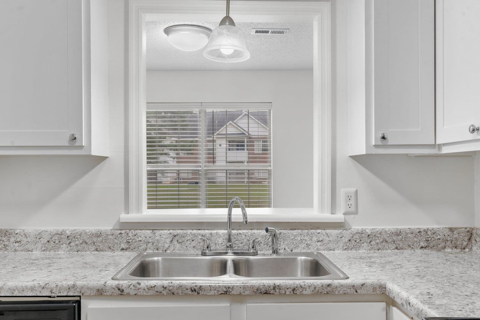 Fayetteville Apartment: 208-246 Partners Way
