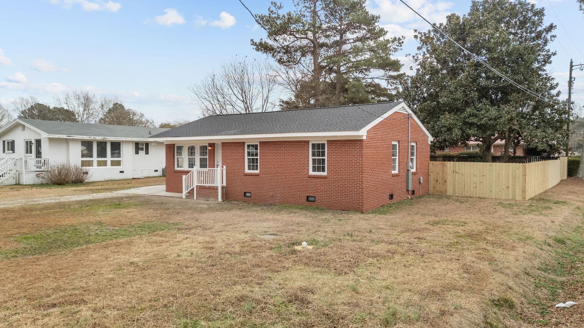 Smithfield House: 105 Shady Lane Dr.