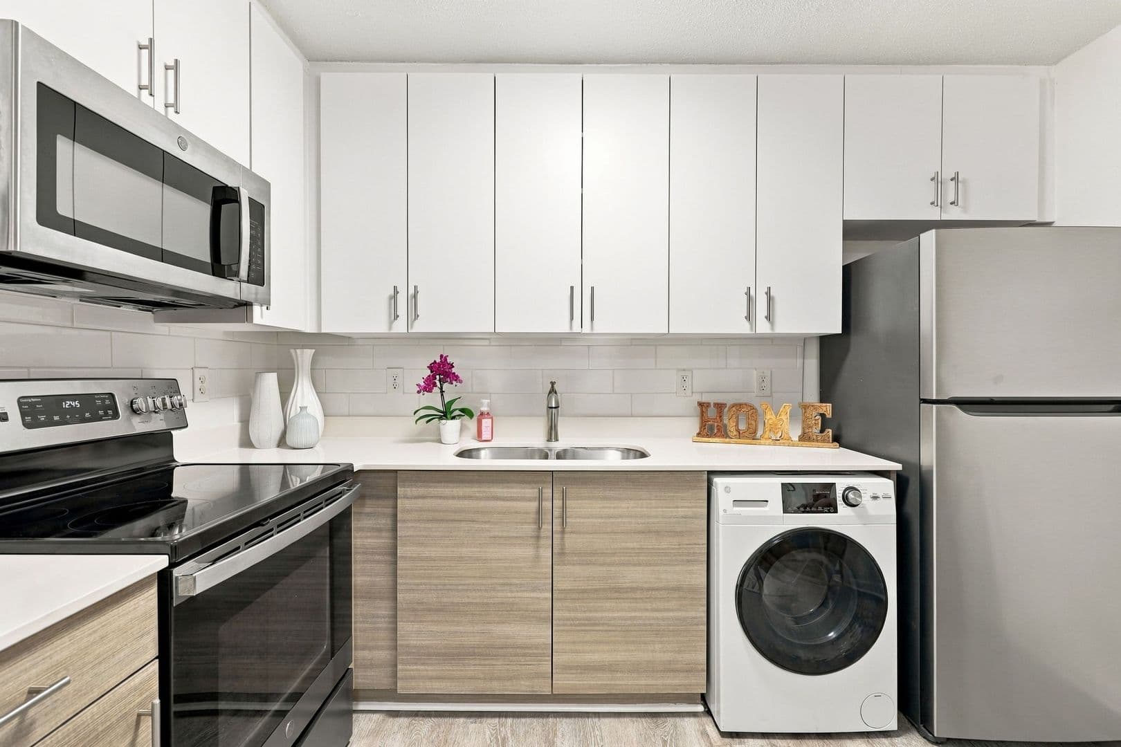 Raleigh Apartment: 1309 Kent Rd