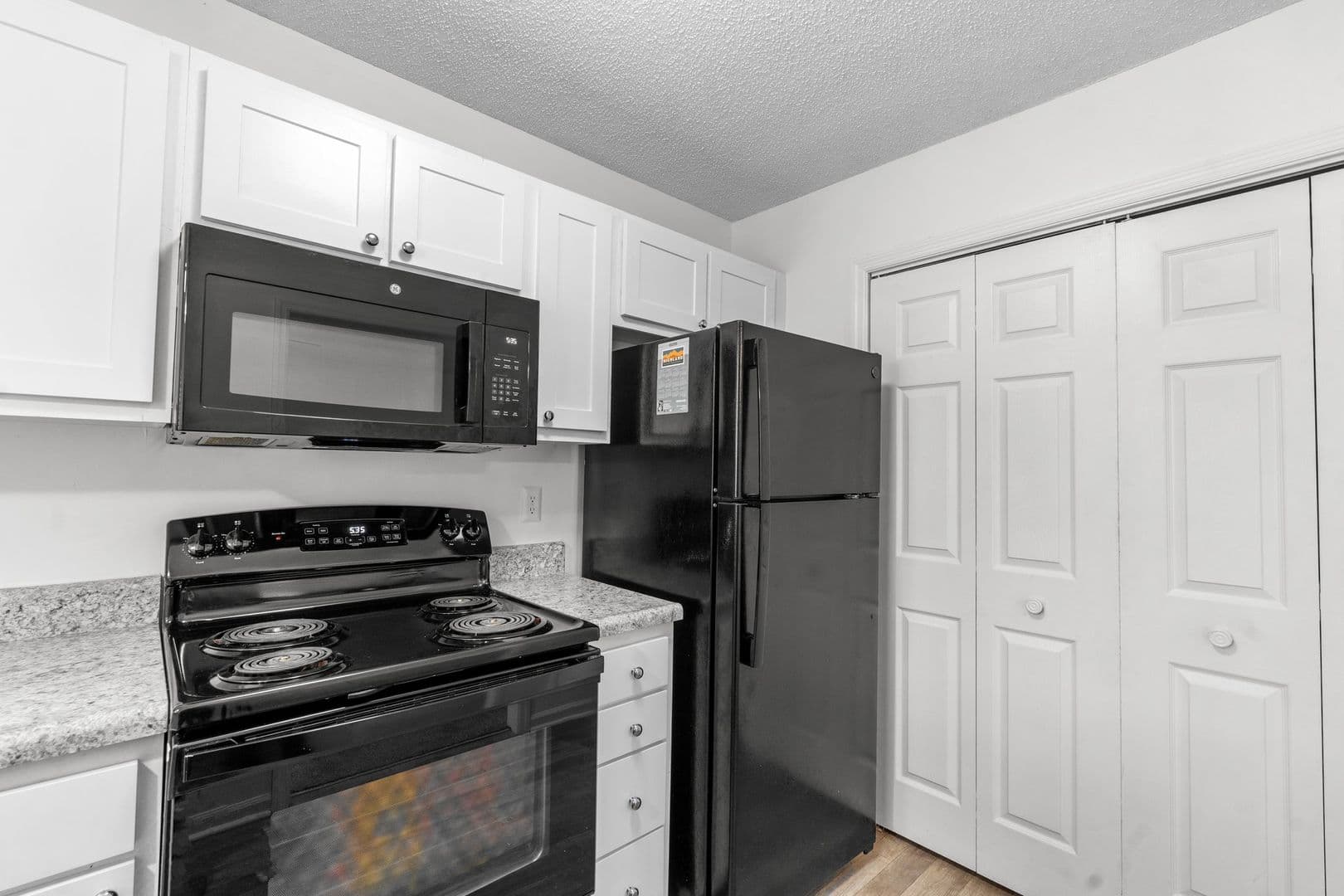Fayetteville Apartment: 208-246 Partners Way