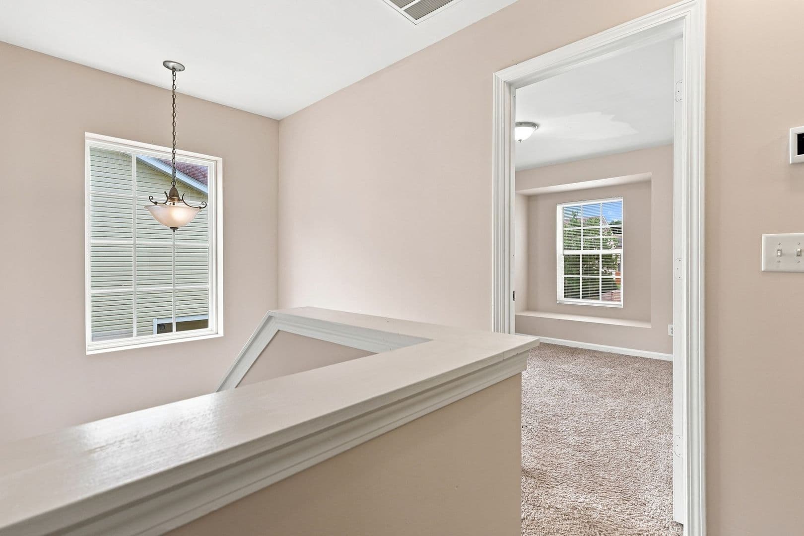 Raleigh House: 3742 Marshlane Way