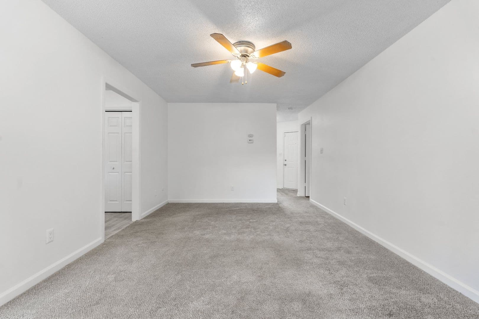 Fayetteville Apartment: 208-246 Partners Way