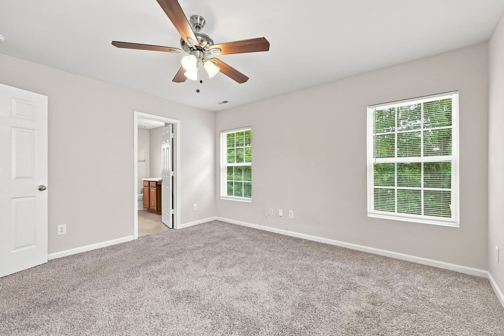 Raleigh House: 3742 Marshlane Way