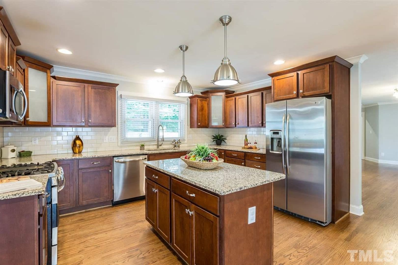 Raleigh House: 1124 Tonsler Drive