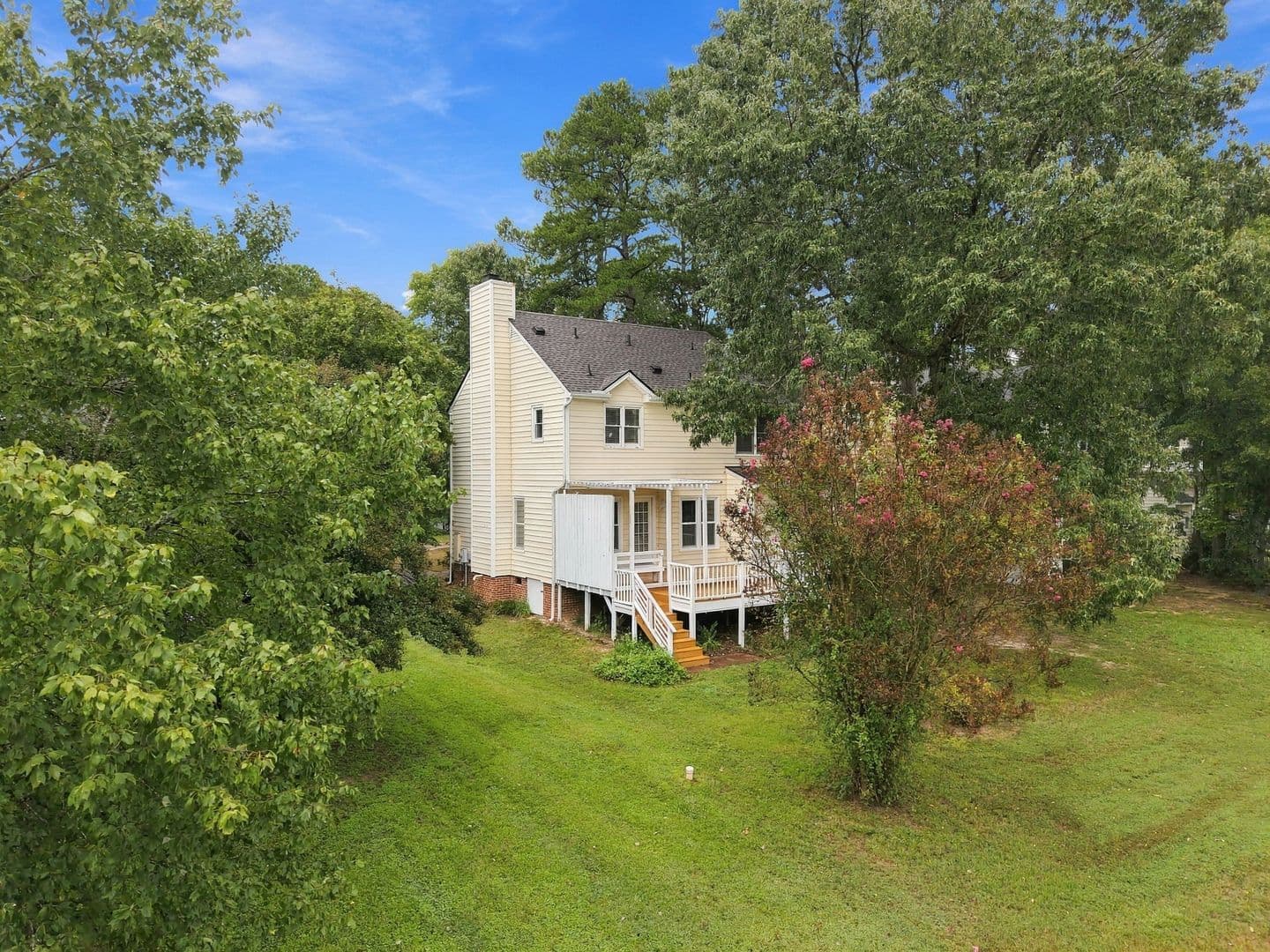 Raleigh House: 4952 Harbour Towne Drive