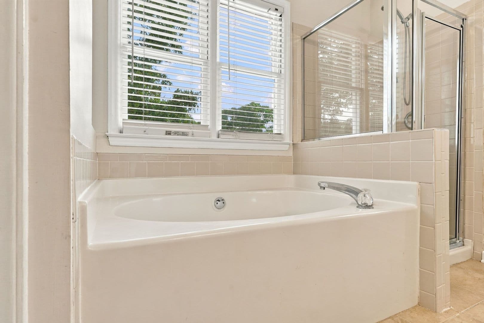 Raleigh House: 4952 Harbour Towne Drive