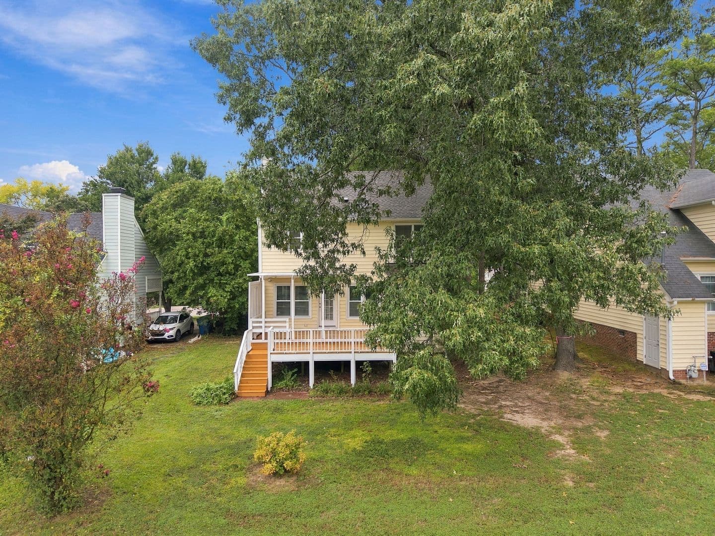 Raleigh House: 4952 Harbour Towne Drive