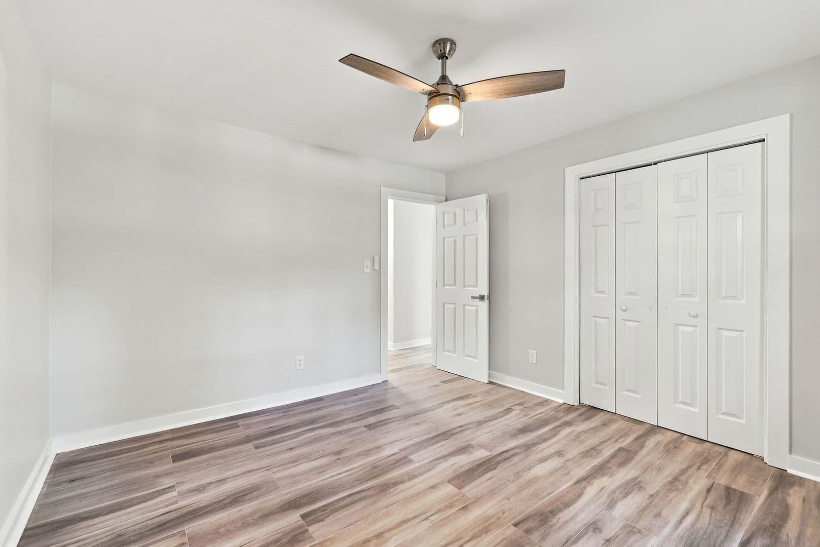 Raleigh House: 4011 Arckelton Dr.