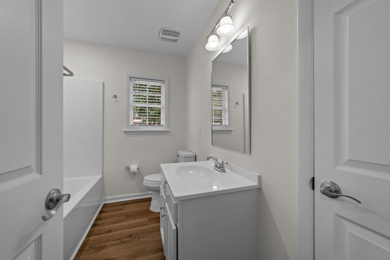 Smithfield House: 105 Shady Lane Dr.