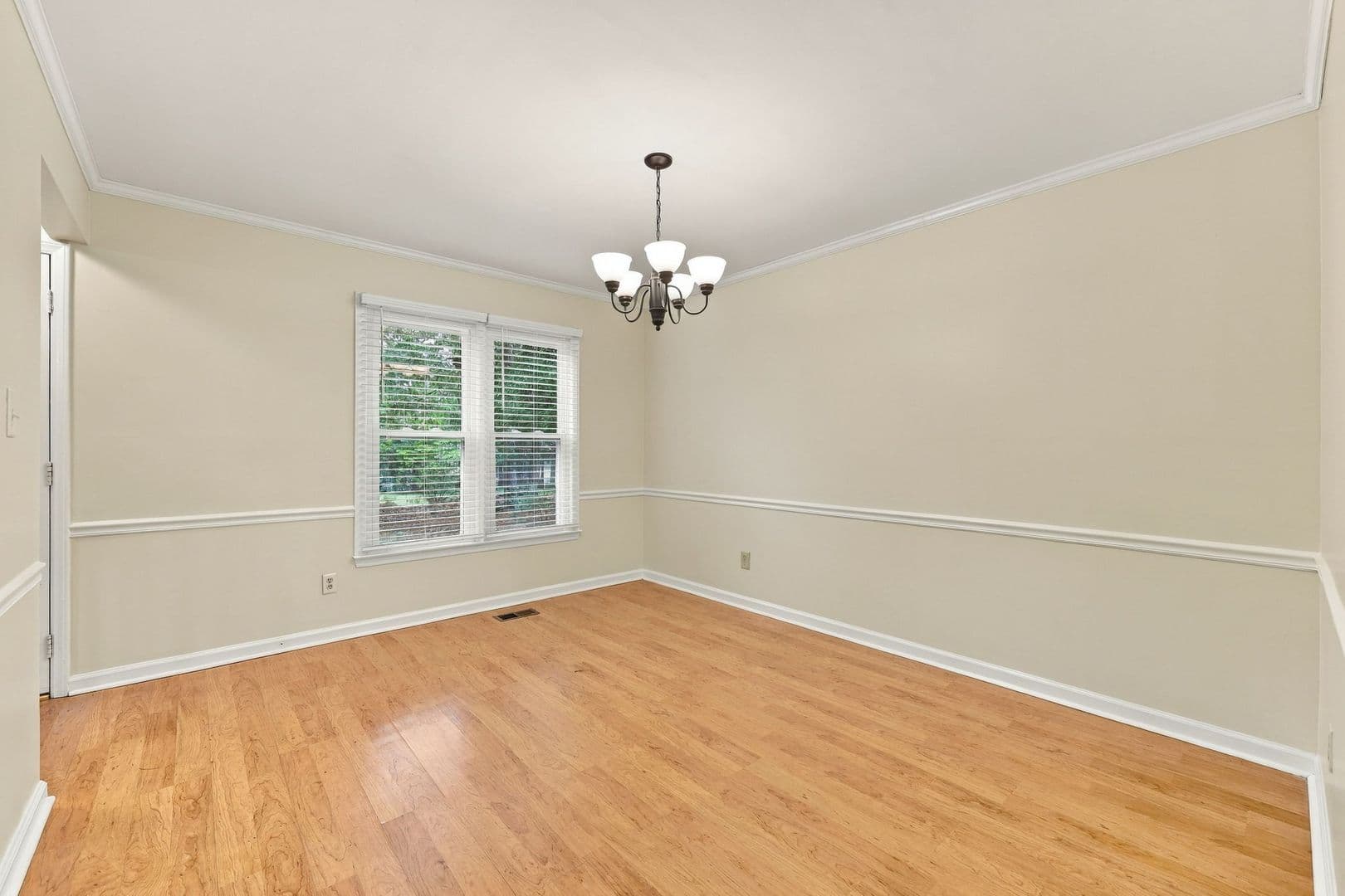 Raleigh House: 4952 Harbour Towne Drive
