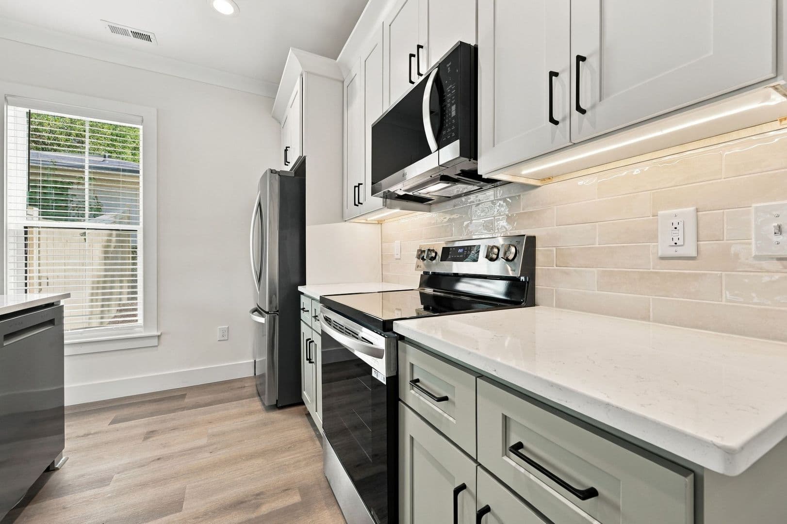 Durham House: 705 Hope Ave