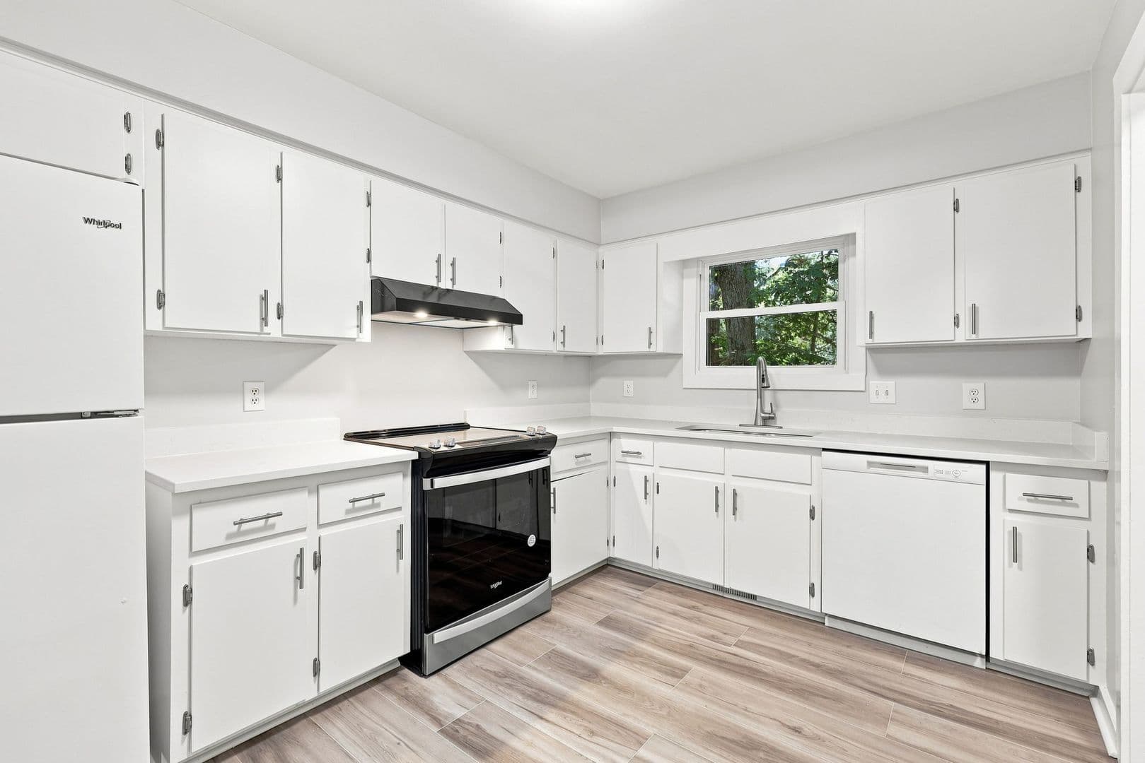 Raleigh House: 4011 Arckelton Dr.