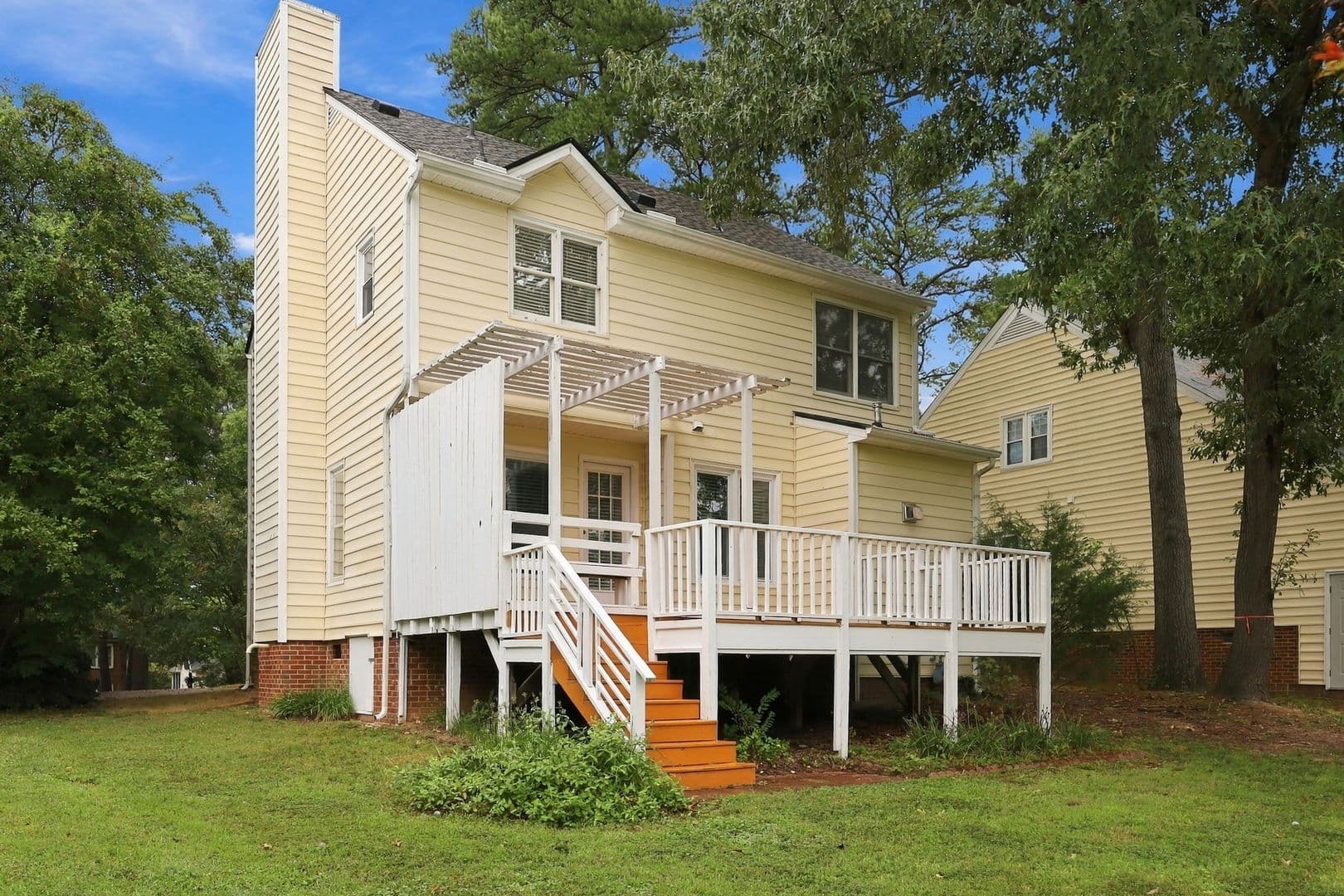Raleigh House: 4952 Harbour Towne Drive