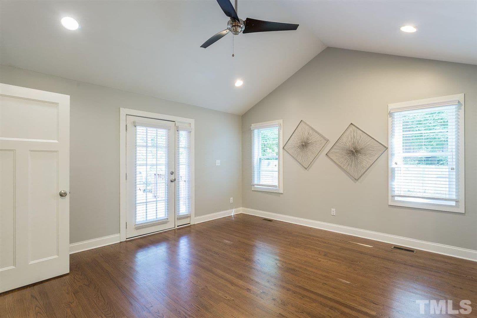 Raleigh House: 1124 Tonsler Drive