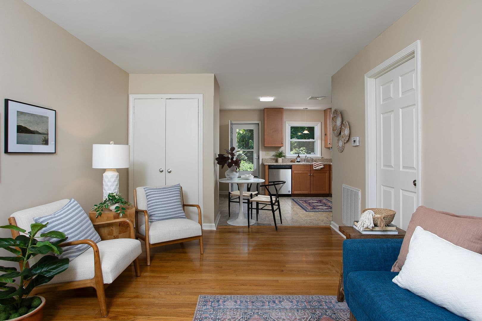 Chapel Hill House: 433-A Northside Dr.