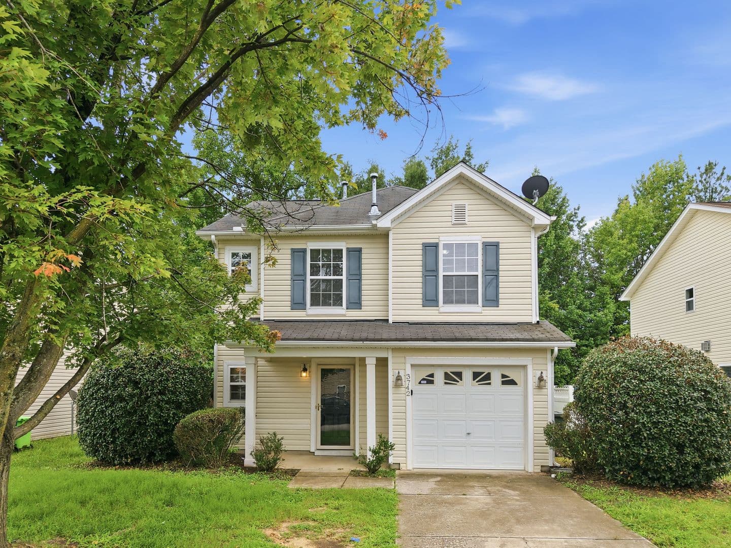 Raleigh House: 3742 Marshlane Way
