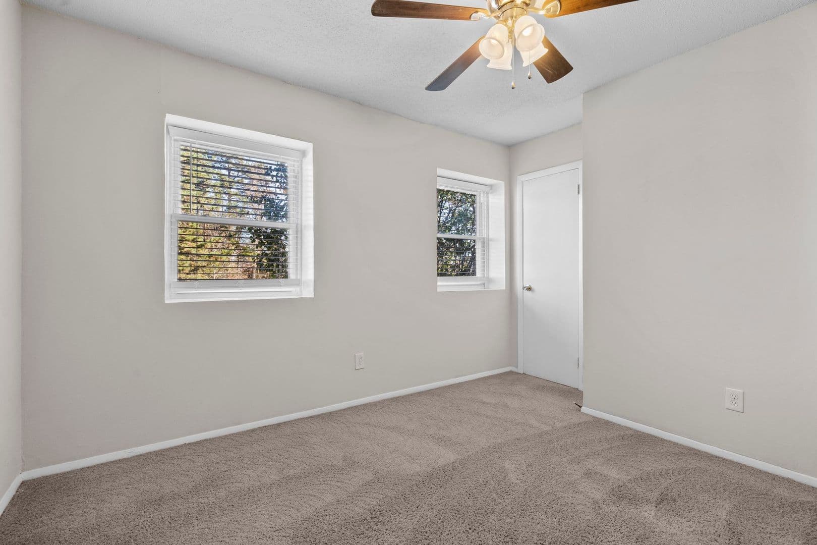 Mebane Apartment: 300 E McPherson Dr