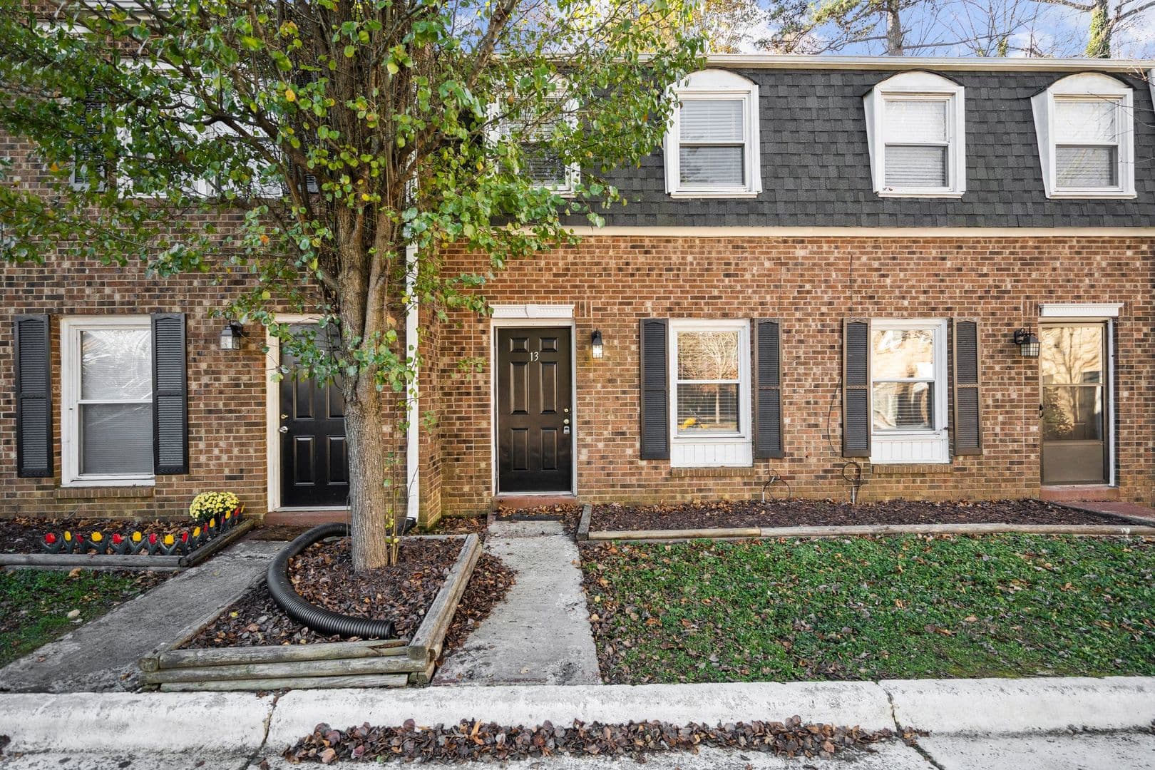 Mebane Apartment: 300 E McPherson Dr