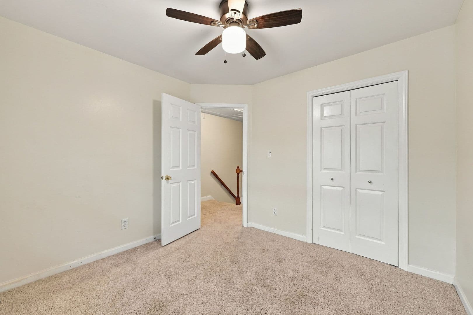 Raleigh House: 4952 Harbour Towne Drive