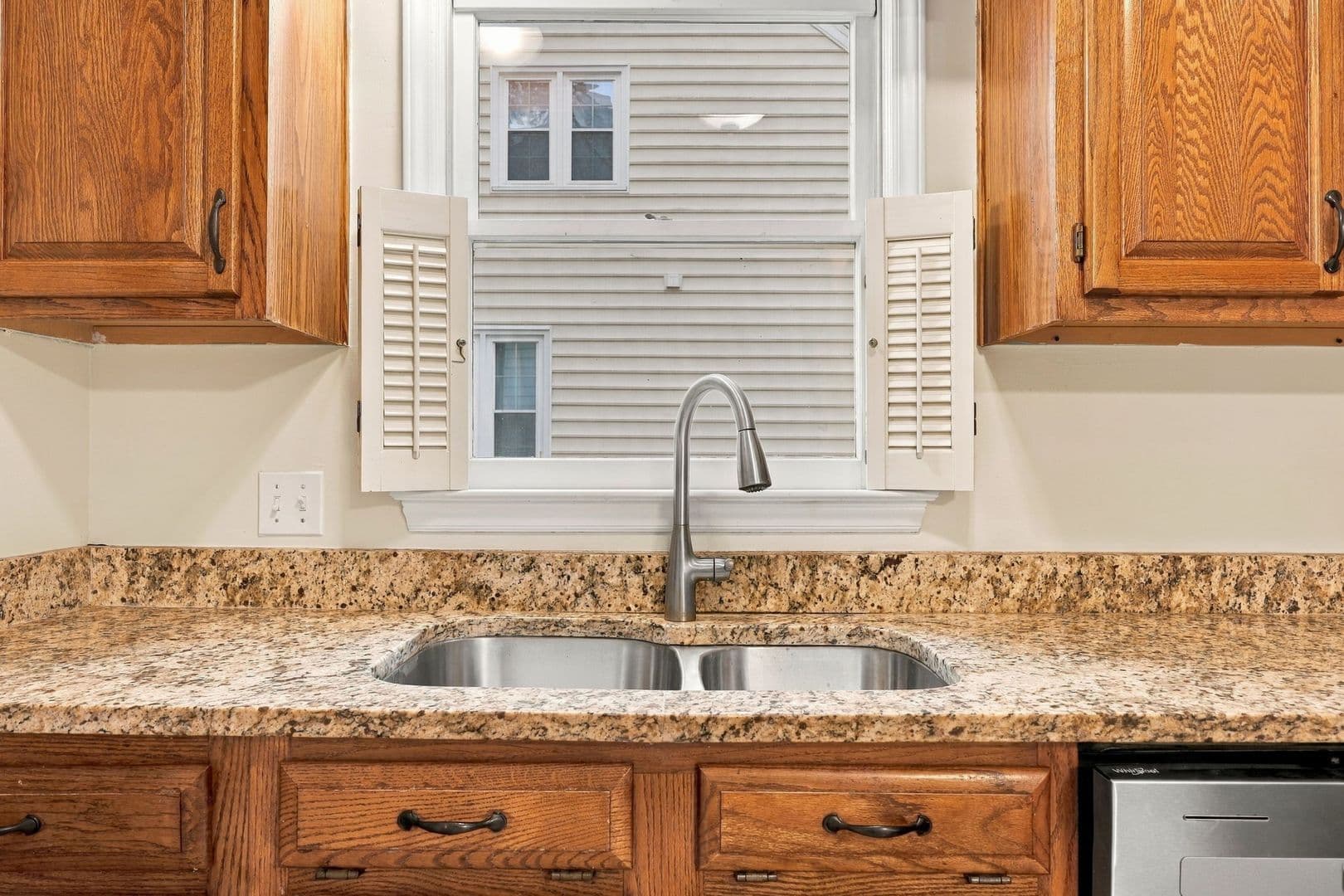 Raleigh House: 4952 Harbour Towne Drive