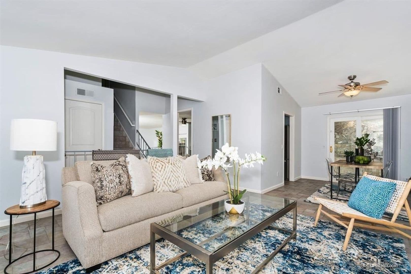 Santee House: 10351 Cadwell Rd