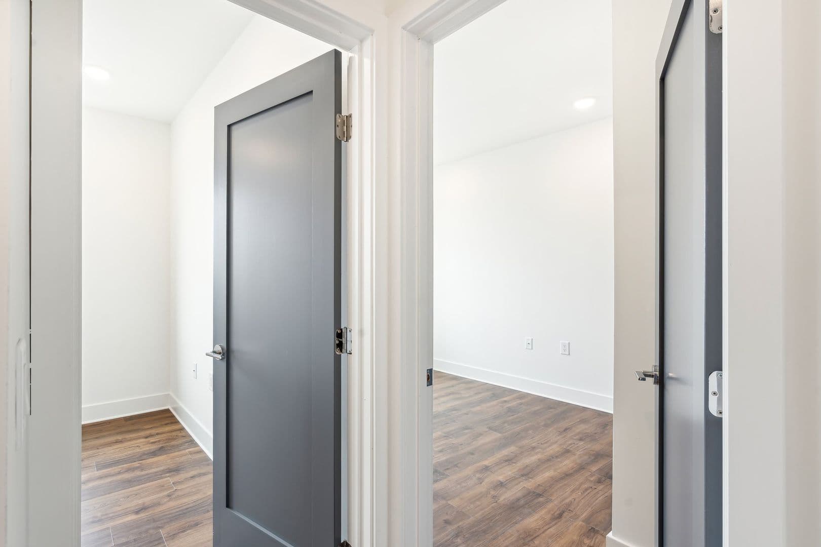 Philadelphia Apartment: 1701 Federal Street