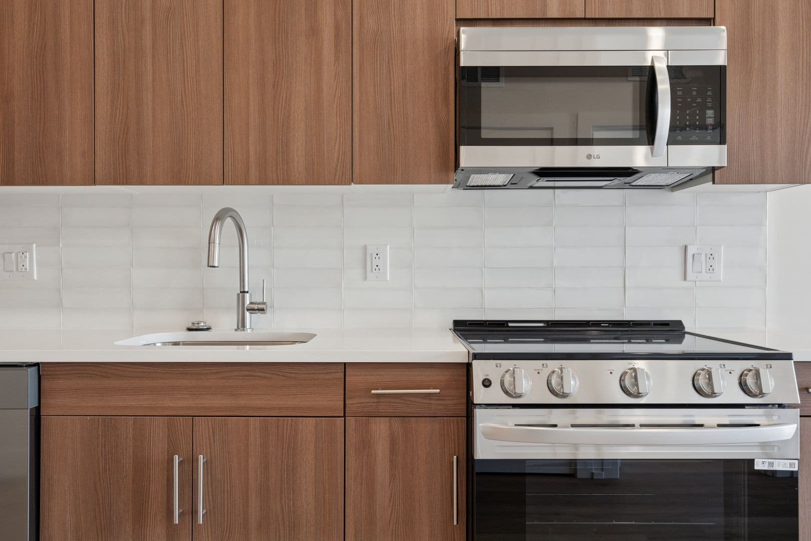 Philadelphia Apartment: 130 W Girard Avenue