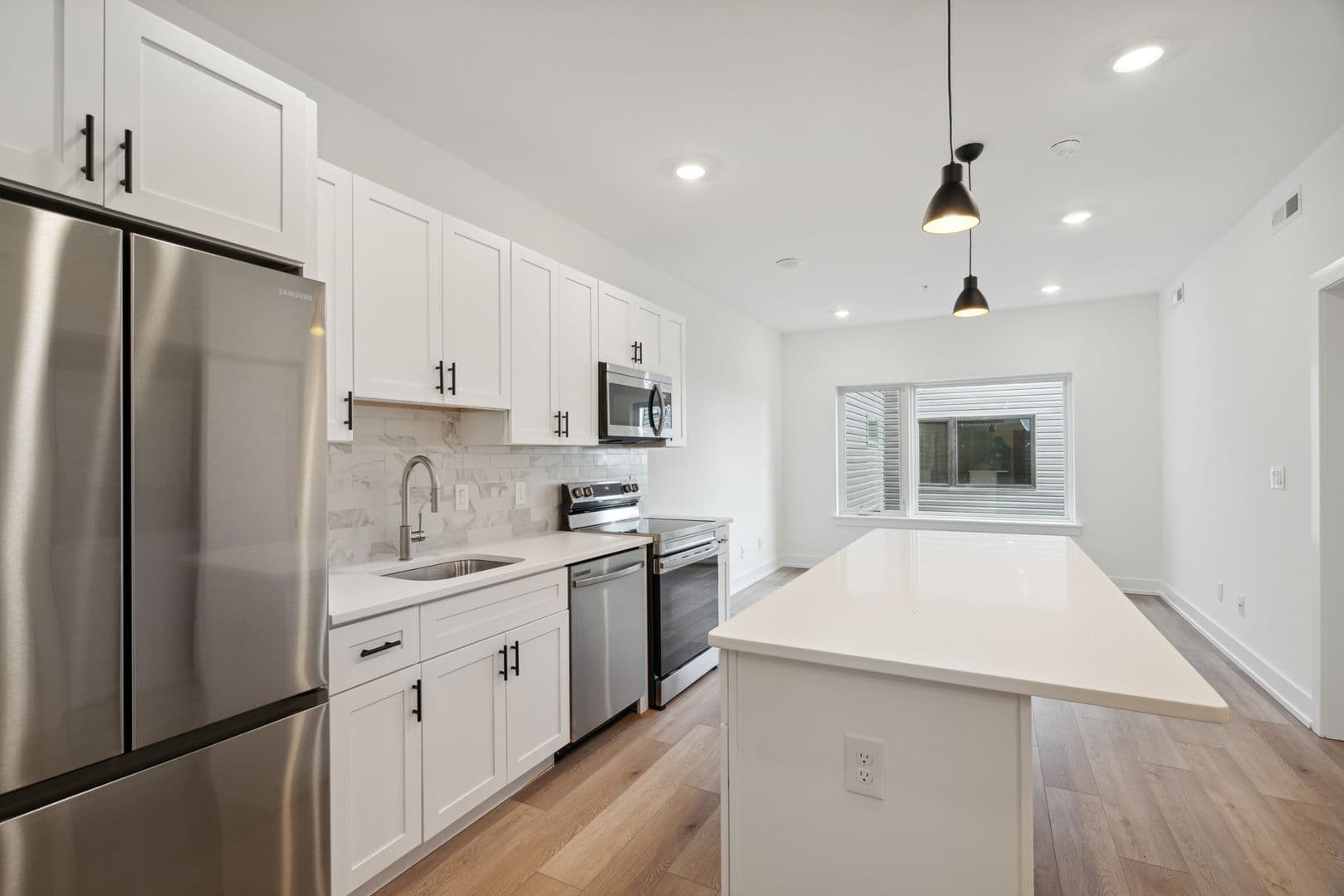 Philadelphia Apartment: 901 Leland Street