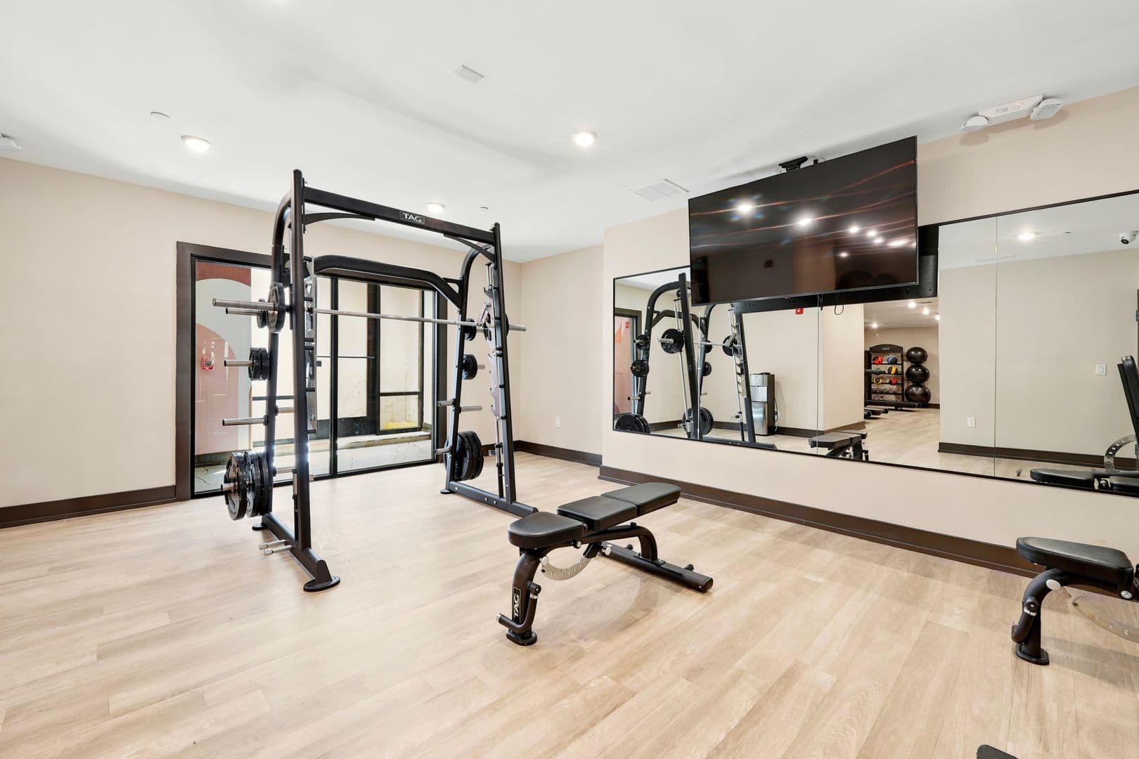 Philadelphia Apartment: 130 W Girard Avenue