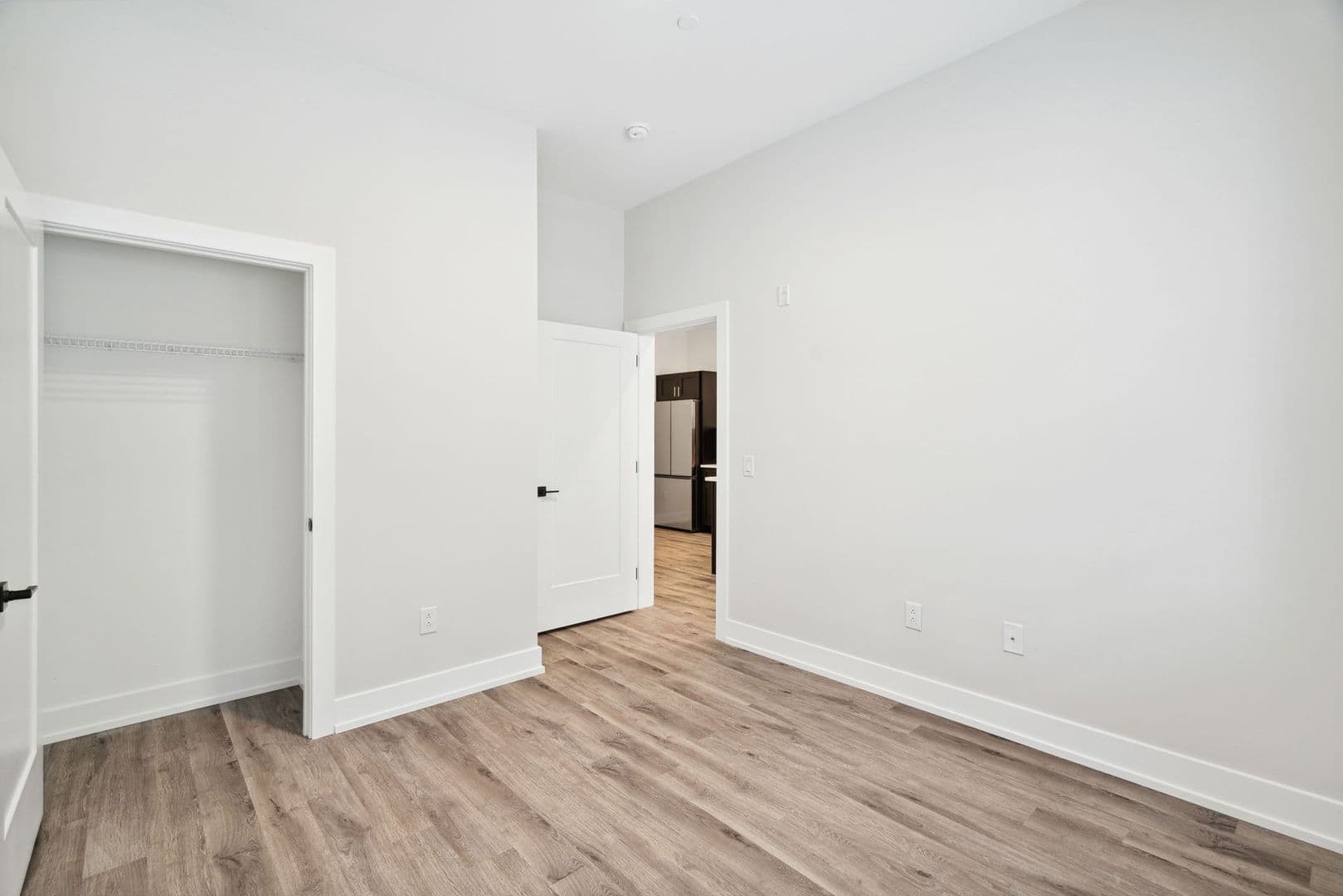 Philadelphia Apartment: 6144 Germantown Avenue