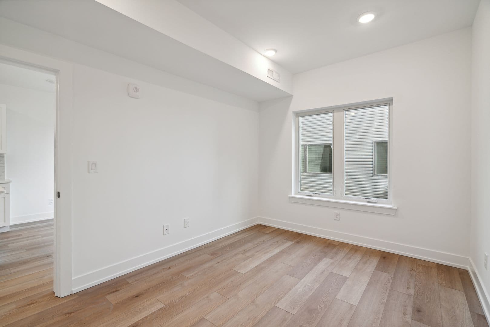 Philadelphia Apartment: 901 Leland Street