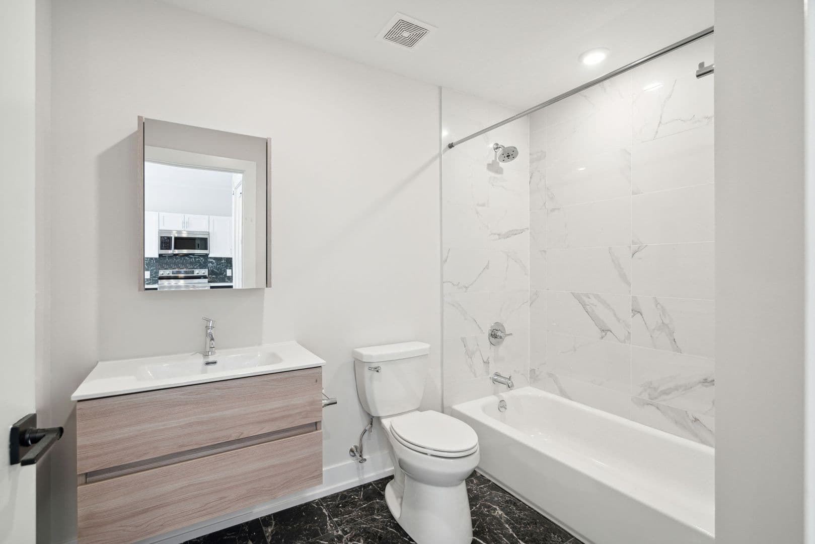Philadelphia Apartment: 6144 Germantown Avenue