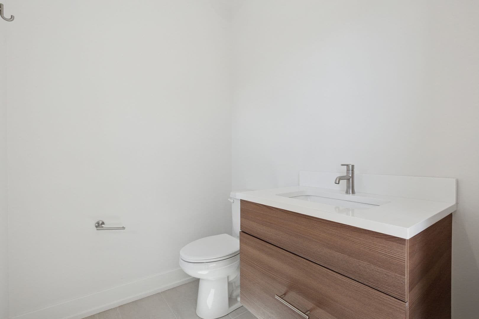 Philadelphia Apartment: 130 W Girard Avenue