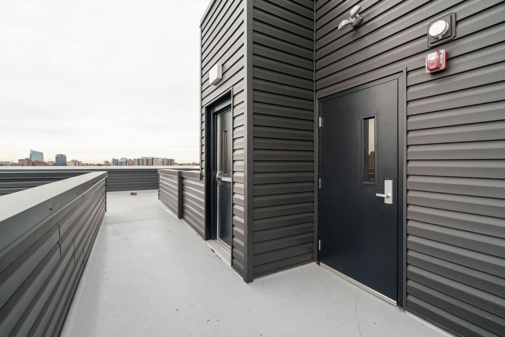 Philadelphia Apartment: 901 Leland Street