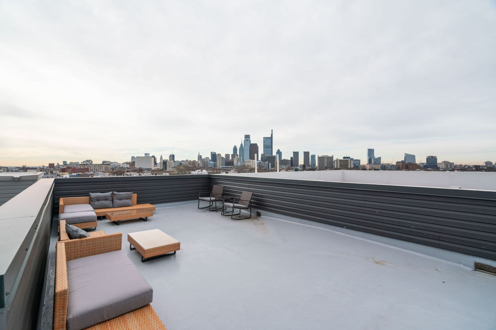Philadelphia Apartment: 901 Leland Street
