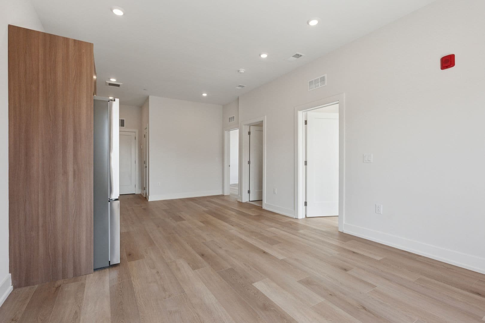 Philadelphia Apartment: 130 W Girard Avenue