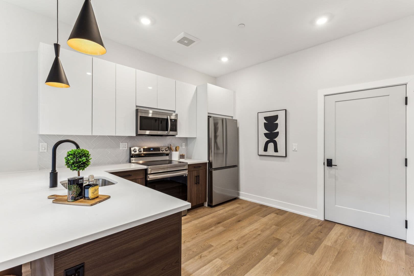 Philadelphia Apartment: 720 W Thompson St