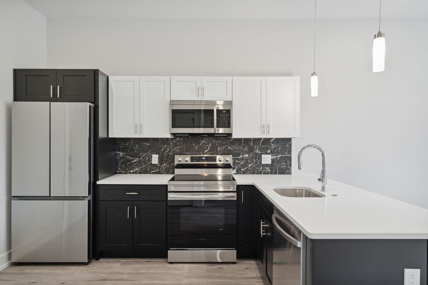 Philadelphia Apartment: 6144 Germantown Avenue