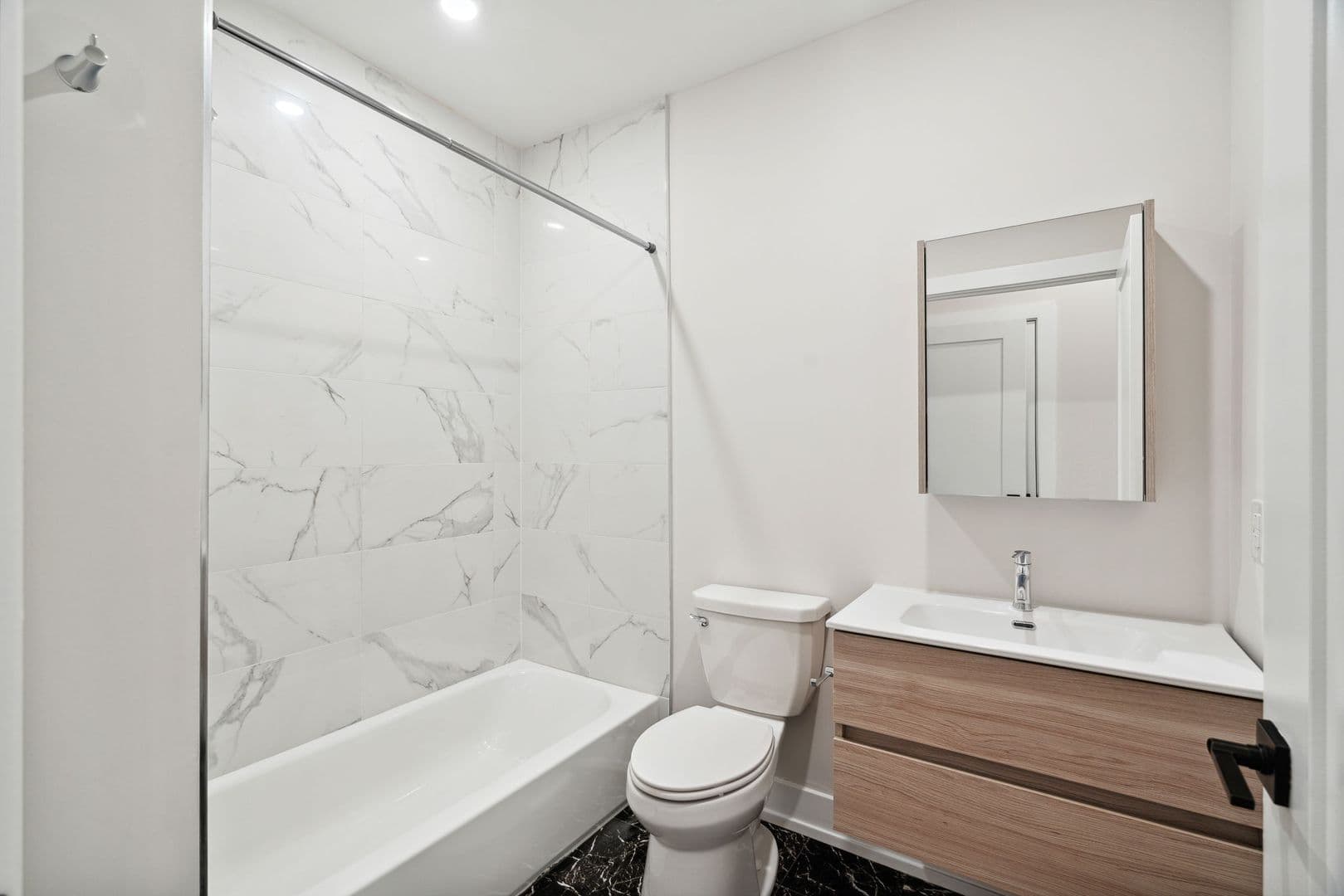 Philadelphia Apartment: 6144 Germantown Avenue