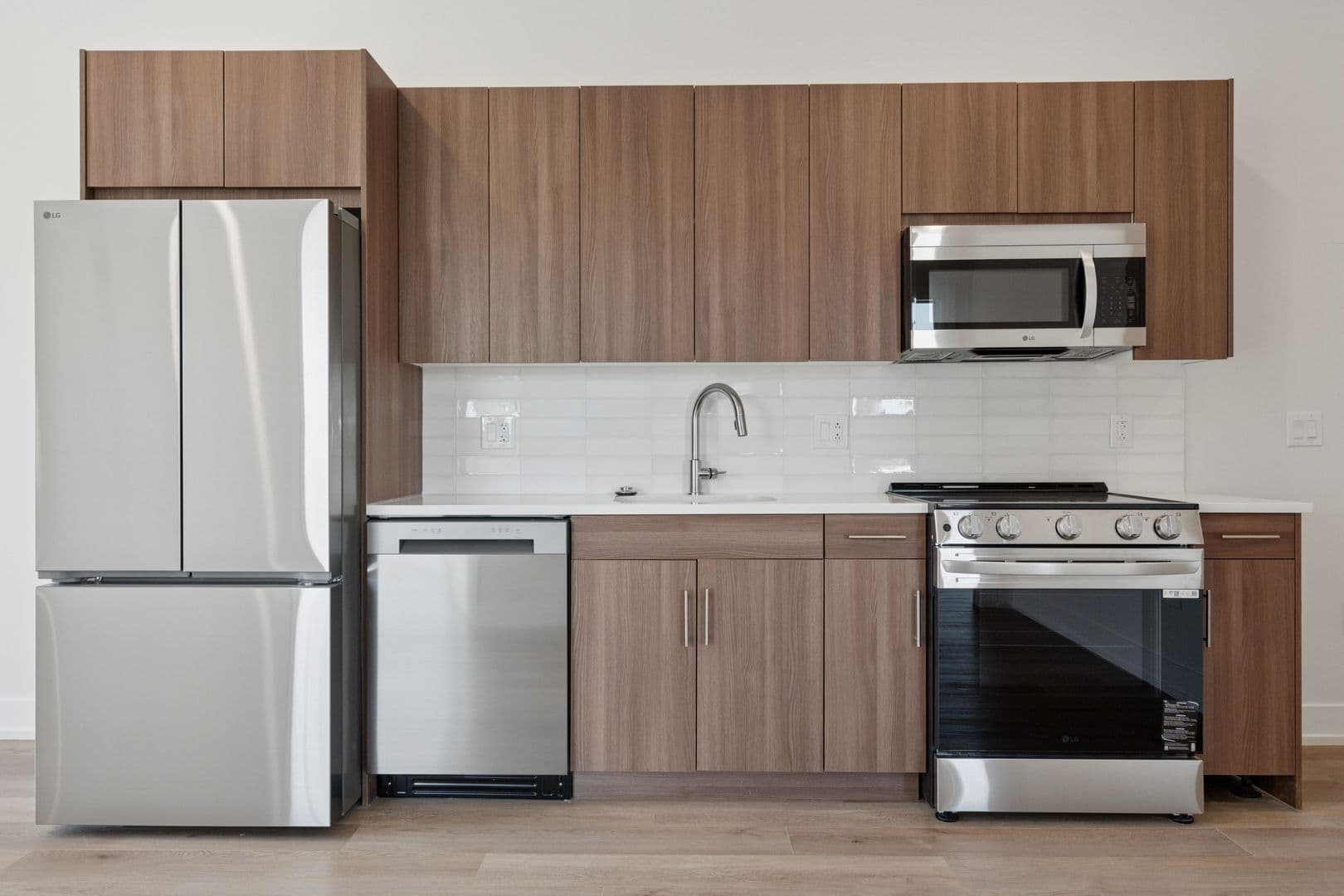 Philadelphia Apartment: 130 W Girard Avenue