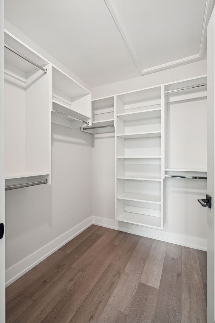 Philadelphia Apartment: 342 W Girard Ave