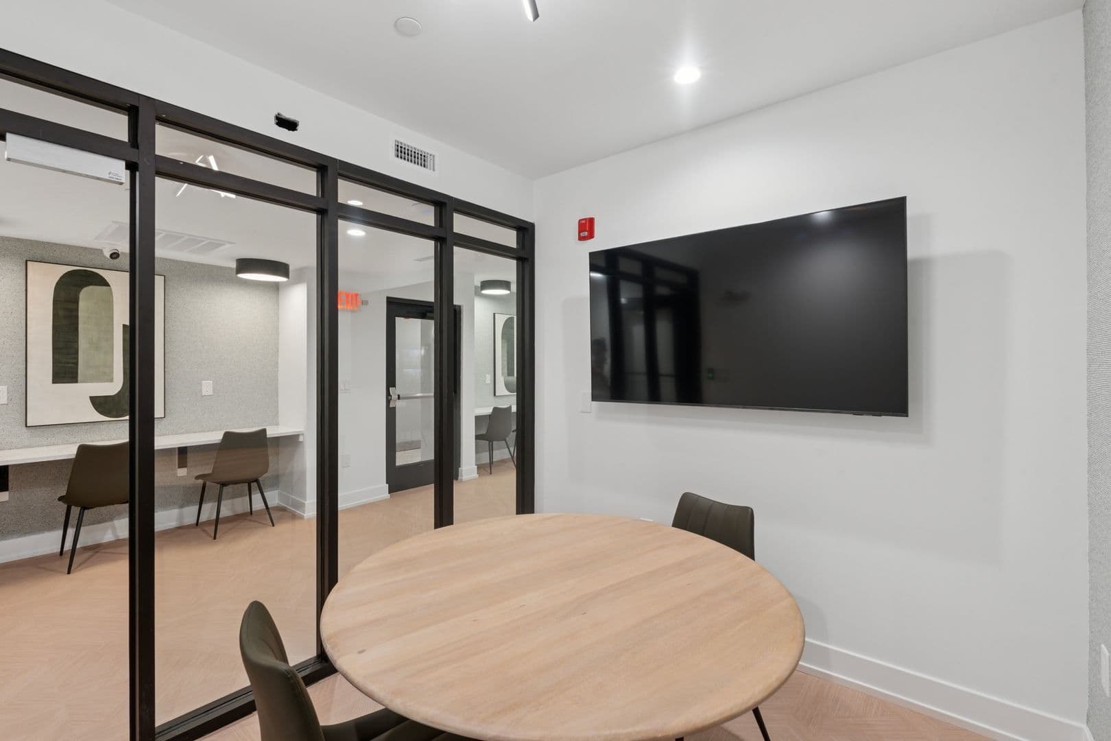 Philadelphia Apartment: 922 N Broad Street