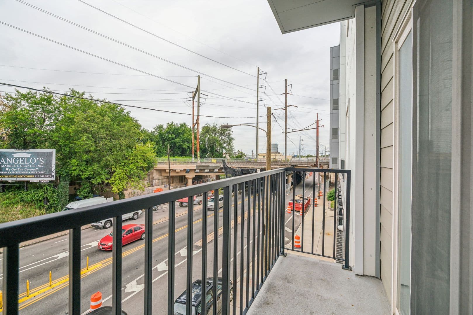 Philadelphia Apartment: 2501 Washington Avenue
