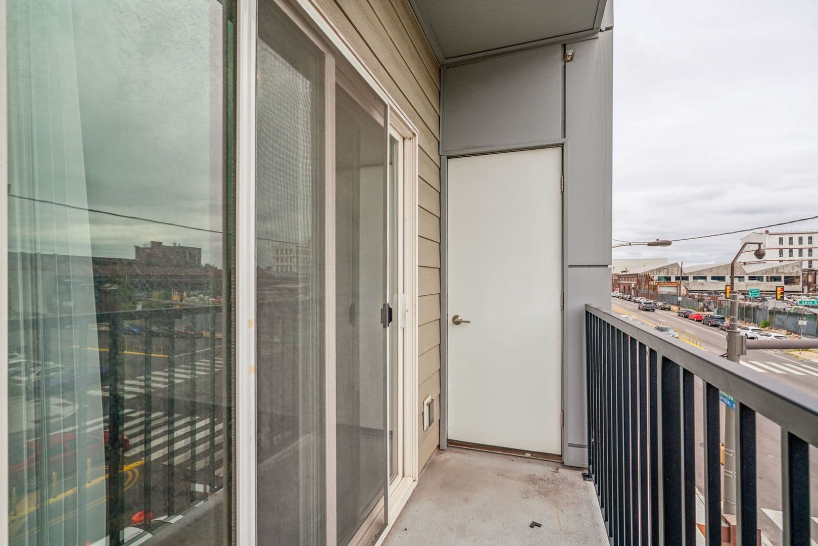 Philadelphia Apartment: 2501 Washington Avenue