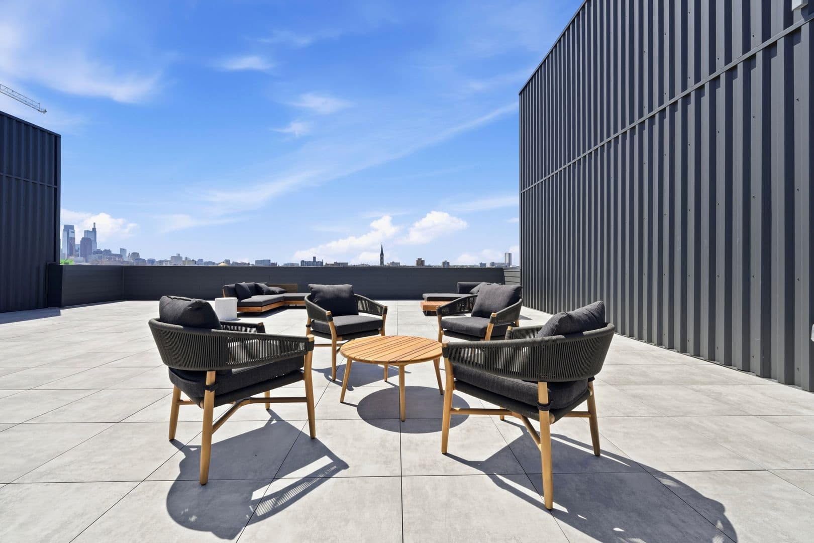 Philadelphia Apartment: 130 W Girard Avenue