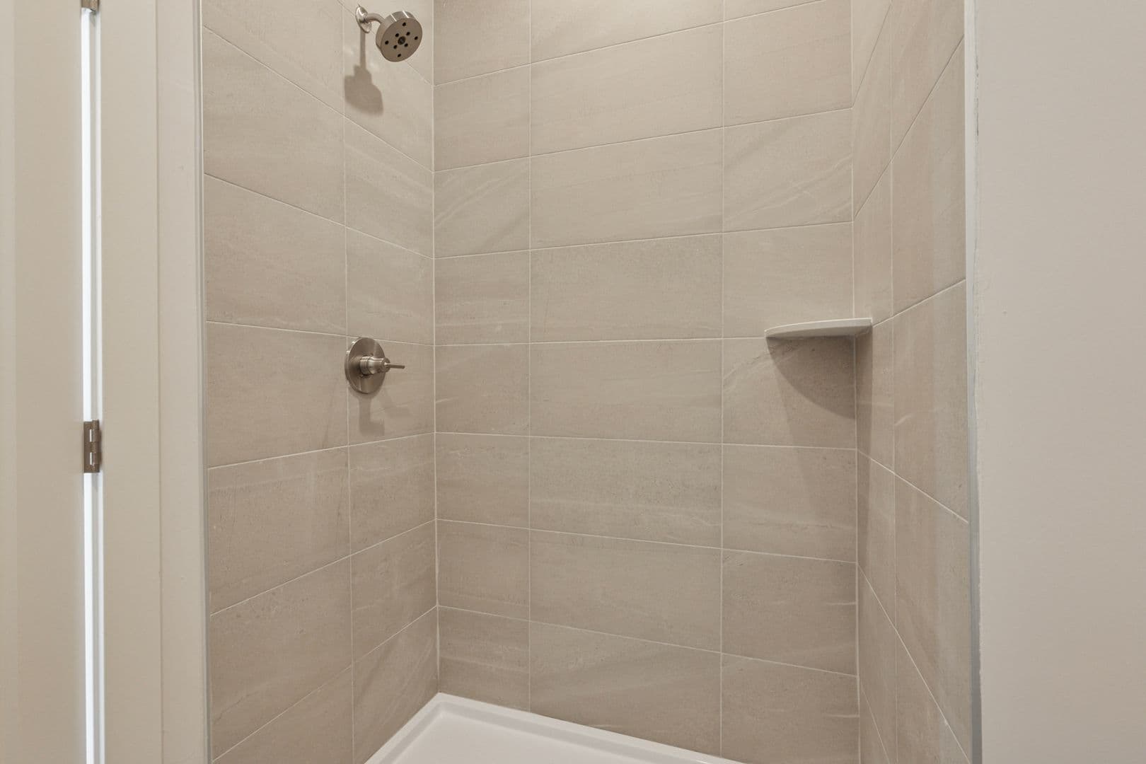 Philadelphia Apartment: 130 W Girard Avenue