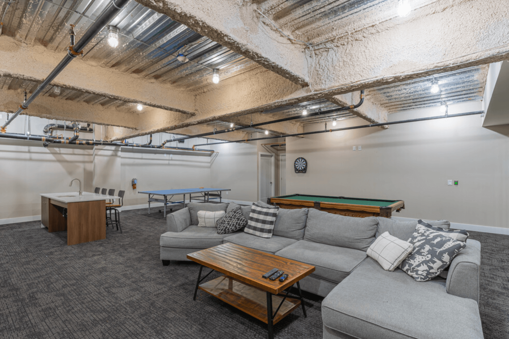 Philadelphia Apartment: 4534 Spruce Street